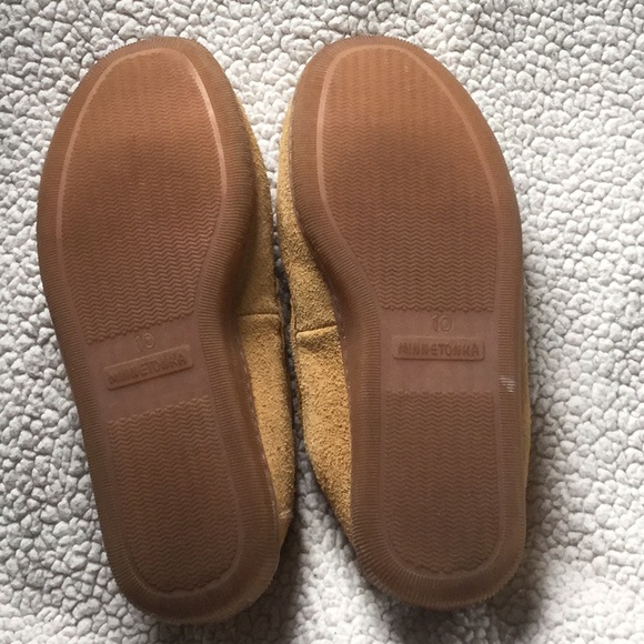 Minnetonka Men’s moccasins - Picture 3 of 5